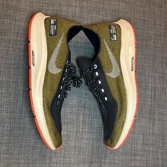 nike run utility shield rival